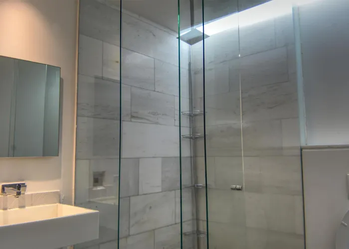 Reforma 284 King Size Swimming Pool, Parking & Kitchen Mexico City