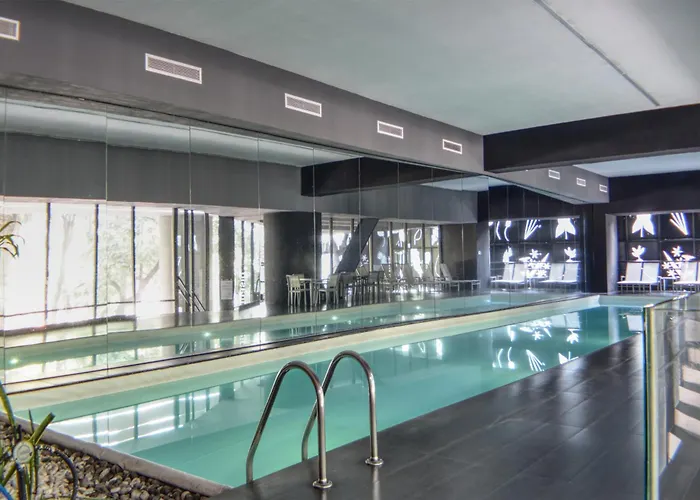 Reforma 284 King Size Swimming Pool, Parking & Kitchen Apartment