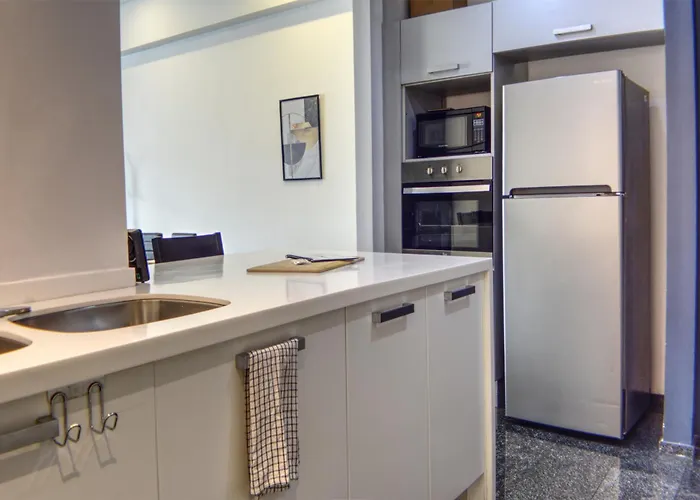 Apartment Reforma 284 King Size Swimming Pool, Parking & Kitchen Mexico City